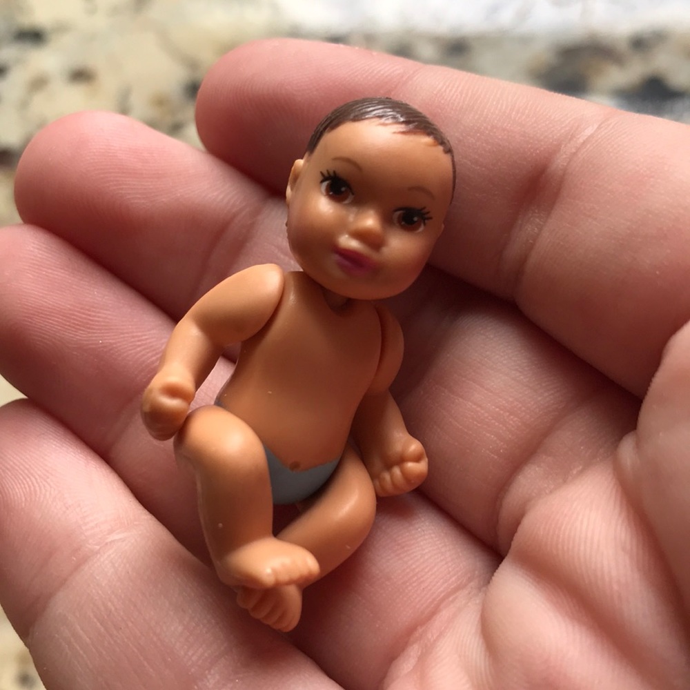 Barbies - Picture 5 of 6